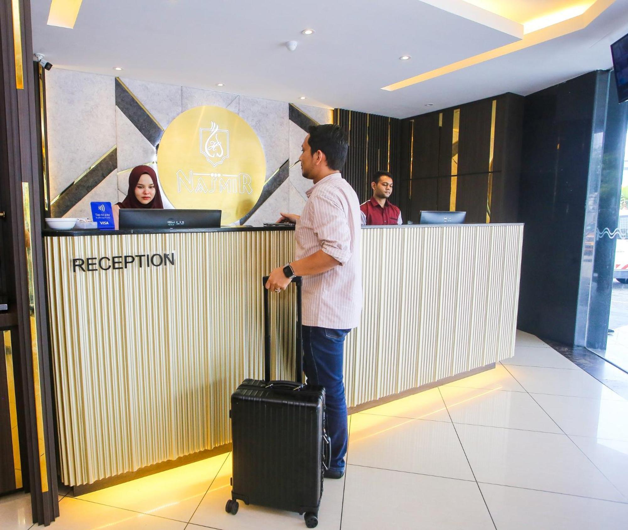 Golden Nasmir Hotel Sdn Bhd Bukit Mertajam Dış mekan fotoğraf